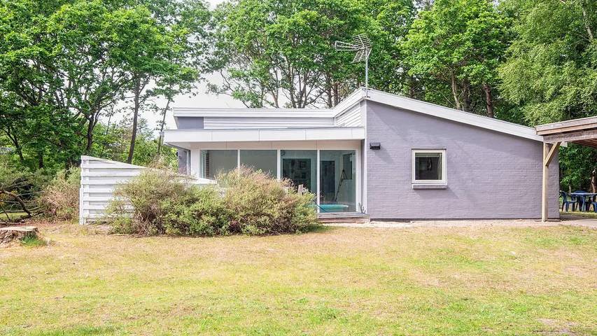 Ferienhaus für 9 Personen, mit Terrasse und Pool sowie Sauna in St. Sjørup
