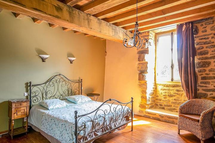 Château pour 30 personnes, avec jardin en Bretagne - 2