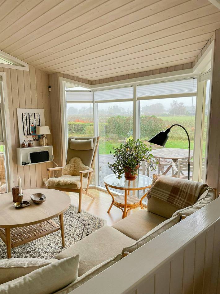 Ferieudlejning for 6 personer, med terrasse, børnevenlig i Lyngså