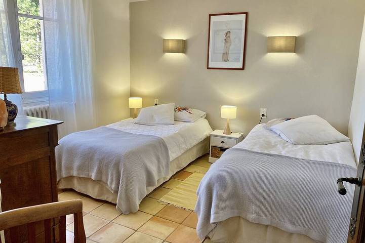 Maison vacances familiale privée Luberon sud  8 pers piscine 15m X 4 Un Paradis in Pertuis, Parc naturel régional du Luberon