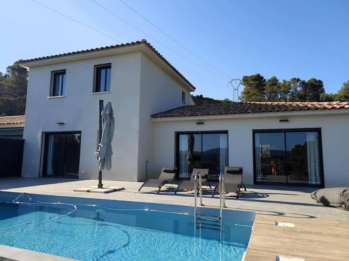 Villa pour 8 personnes, avec jardin ainsi que vue et piscine - 1