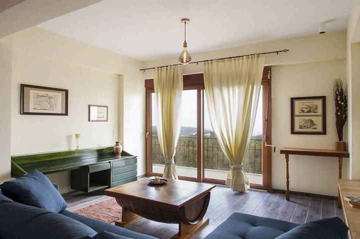 Villa für 5 Personen, mit Balkon und Garten - 1