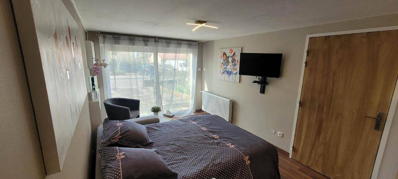 Appartement entier, Studio chaleureux avec parking gratuit in Vandœuvre-lès-Nancy, Région de Nancy