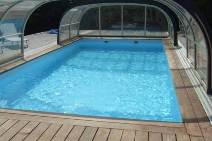 Gîte pour 4 personnes, avec piscine ainsi que jardin et terrasse à Notre-Dame-de-Riez