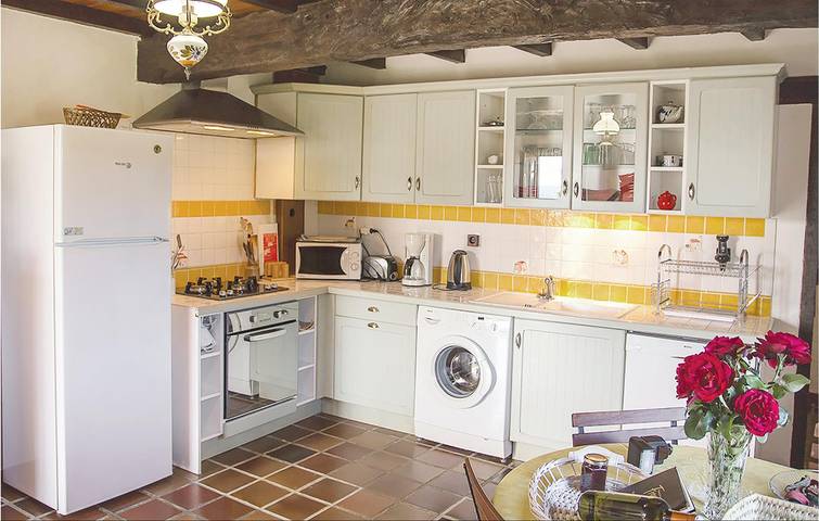 Location de vacances pour 6 personnes, avec jardin et piscine ainsi que sauna et terrasse dans le Gers - 4