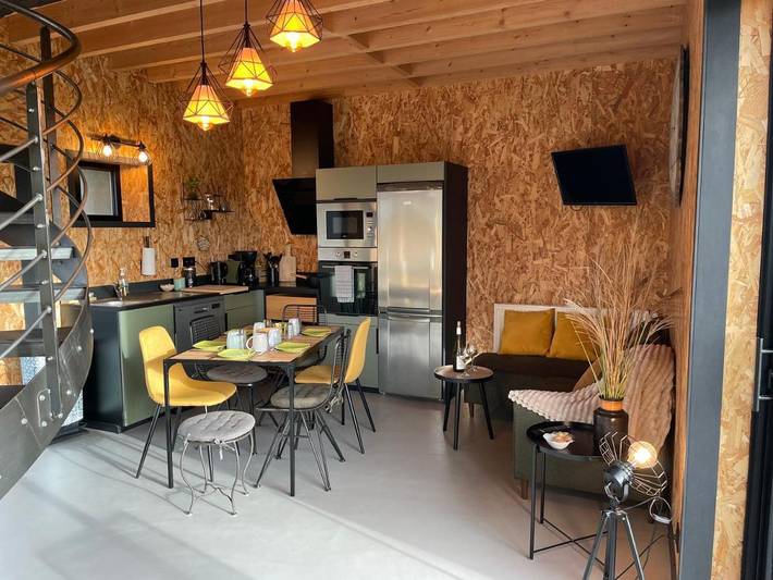 Location de vacances pour 5 personnes, avec vue ainsi que sauna et jardin à Wierre-Effroy