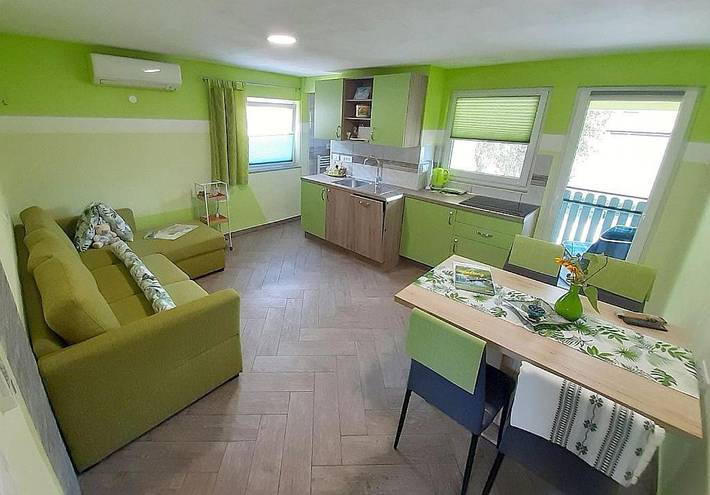 Gîte pour 4 personnes, avec vue et jardin, animaux acceptés à Kobarid - 2