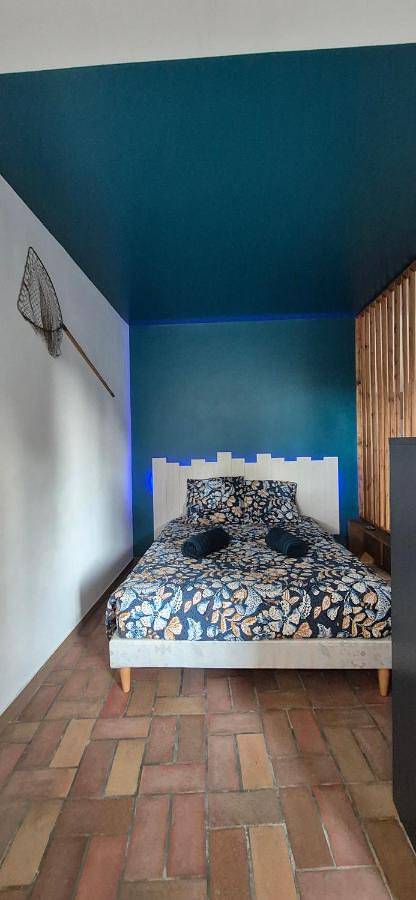 Location de vacances pour 4 personnes, avec terrasse ainsi que vue et jardin, animaux acceptés à Saint-Vaury - 2