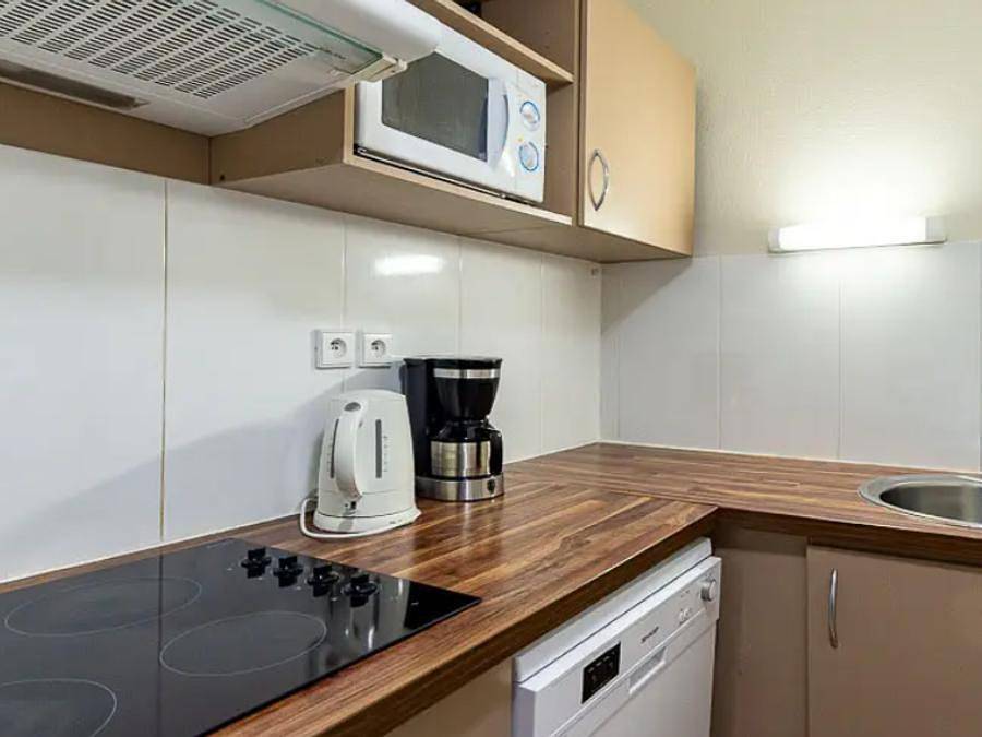 Résidence Vacancéole - Les Chalets d'Ax - Appartement 6 personnes - Appartement 2 pièces avec coin nuit 6 personnes in Ax-les-Thermes, Pyrénées