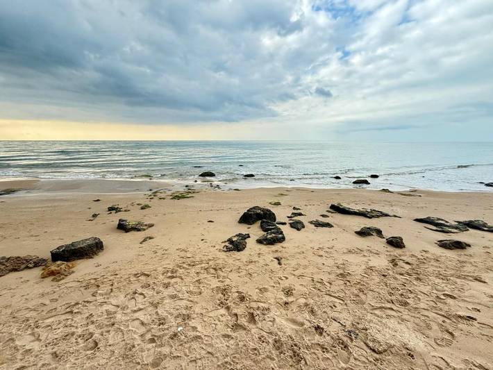 Gîte pour 2 personnes, avec piscine et jardin ainsi que vue et terrasse à Scoglitti - 2