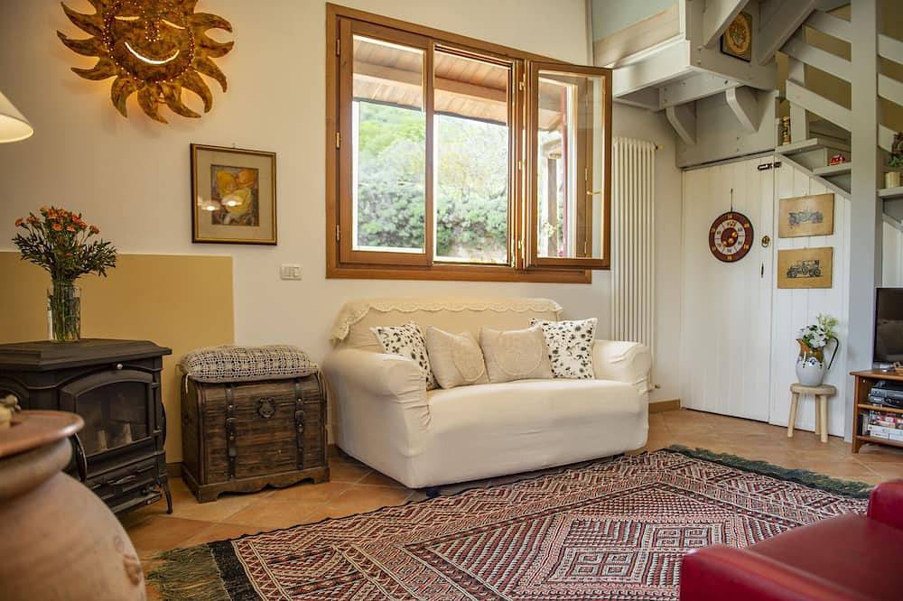 Haus in dem kleinen Weiler 4 Gebäuden in der Landschaft der Toskana freistehend an com in Figline e Incisa Valdarno, Valdarno
