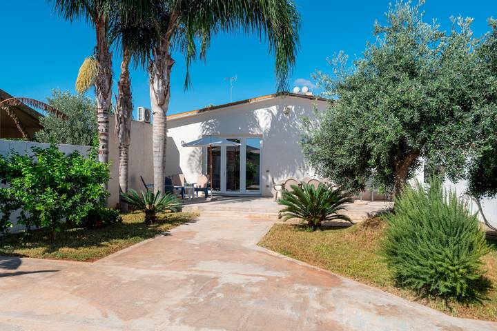 Villa per 8 persone, con Giardino in Sicilia