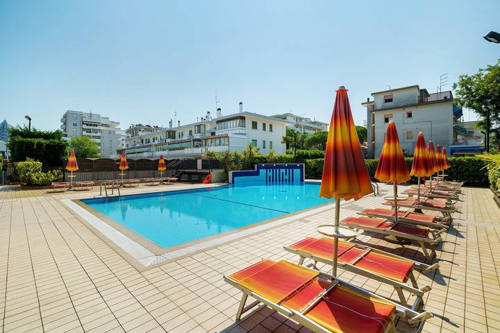 Ferienwohnung für 5 Personen, mit Balkon in Lido di Jesolo