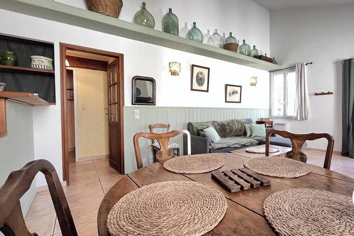 Location de vacances pour 4 personnes, avec Jardin à Saint-Jean-de-Barrou