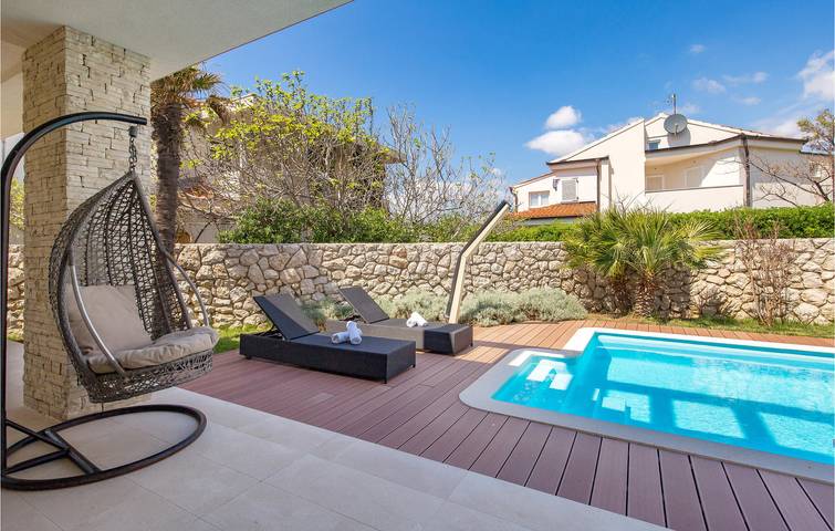 Location de vacances pour 8 personnes, avec terrasse à Gajac - 2