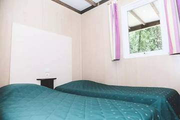 Camping für 4 Personen in Moncontour (Poitou-Charentes), Vienne, Bild 2