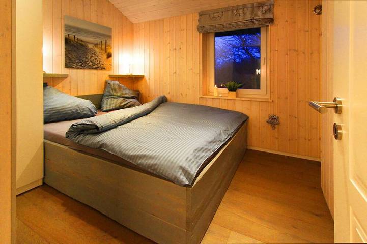 Ferienhaus für 8 Personen, mit Whirlpool und Garten sowie Sauna und Terrasse in Quern - 3