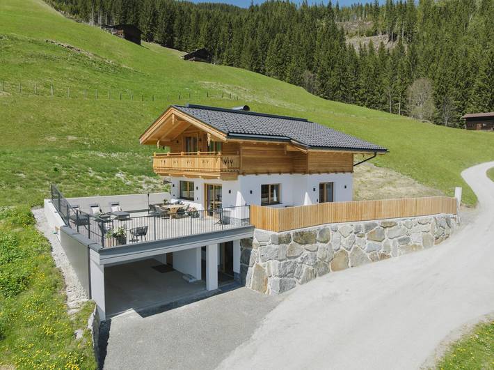 Chalet für 8 Personen, mit Garten und Terrasse sowie Sauna in Fügen - 2