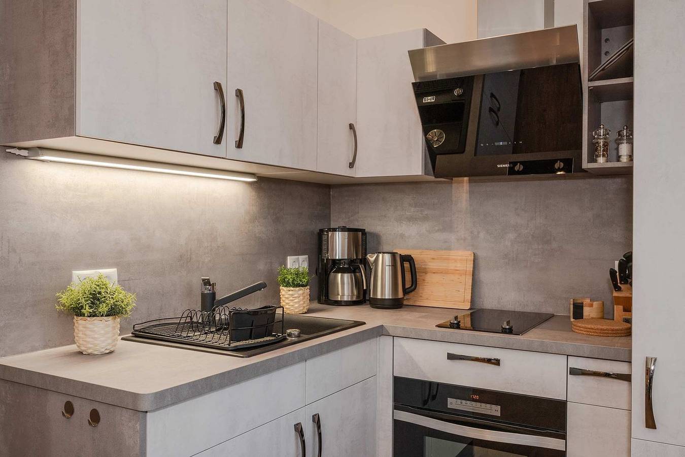 Appartement entier, Strandnahe Ferienwohnung in Bansin mit Balkon & Parkplatz in Bansin, Heringsdorf