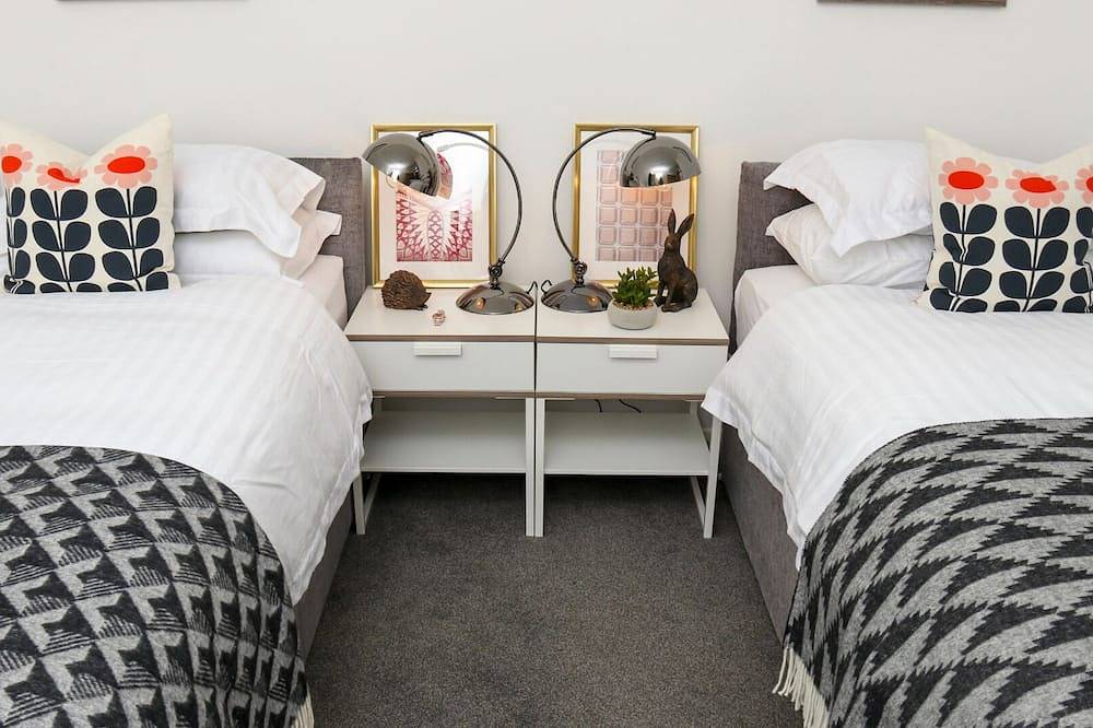 Apartamento entero, ¡Apartamento de 3 habitaciones raro y espacioso más! Estacionamiento gratis in Watford, Hertfordshire