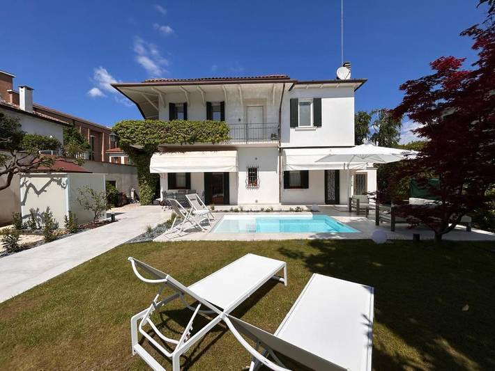 Ferienwohnung für 7 Personen, mit Garten und Pool - 1