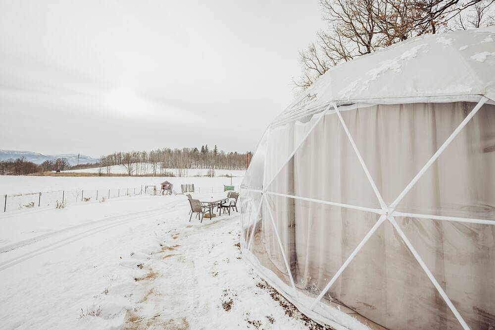 Luxus im Herzen des Riesengebirges Glamping-zelte in Łomnica, Sudeten (Polonia)