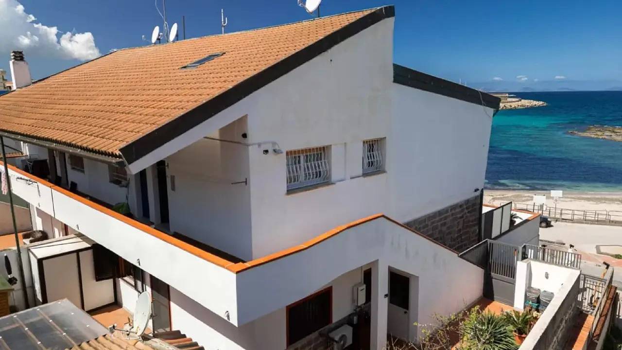 Appartamento intero, Appartamento vacanze per 5 persone con terrazza in Porto Torres, Provincia di Sassari