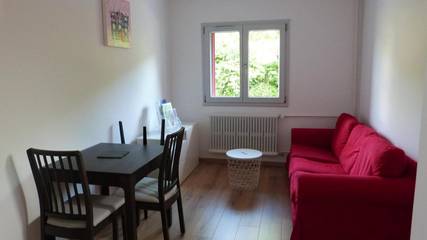 Gîte pour 2 personnes, avec terrasse et vue à Arbois (homonymie)