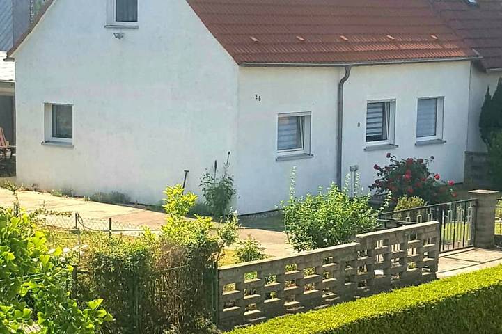 Ferienhaus für 7 Personen, mit Terrasse und Sauna sowie Garten in Brandenburg an der Havel