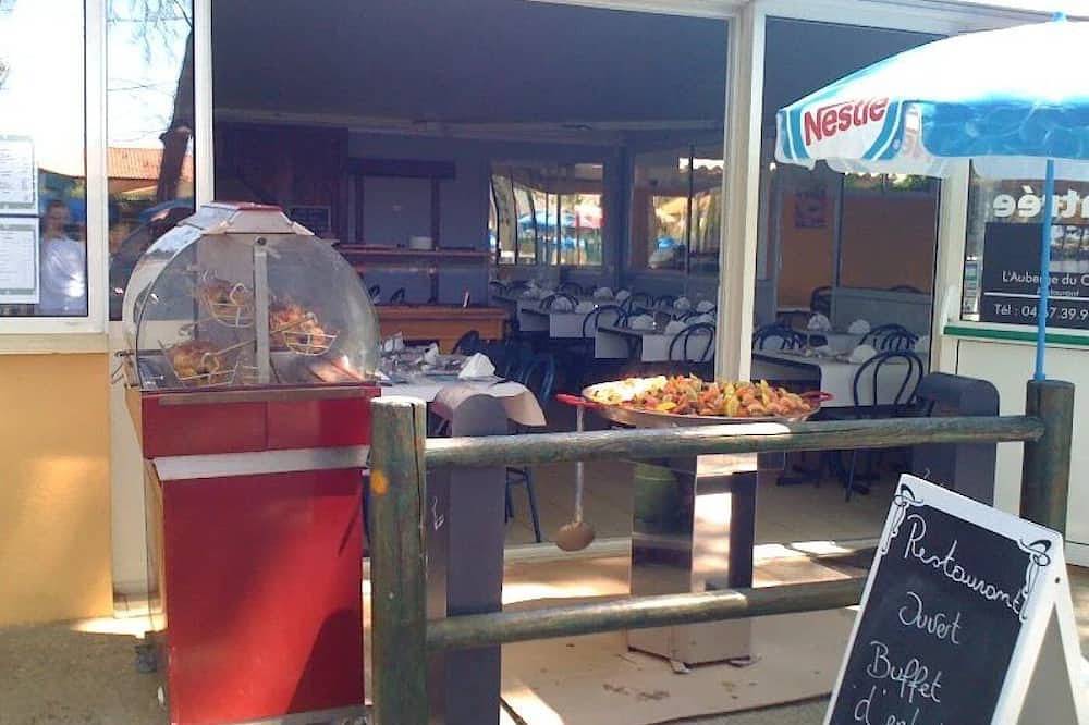Zecamping 4 étoiles piscine club enfant bien-être locatif Bbq 20m2 in Villeneuve-lès-Béziers, Costa mediterránea (Francia)