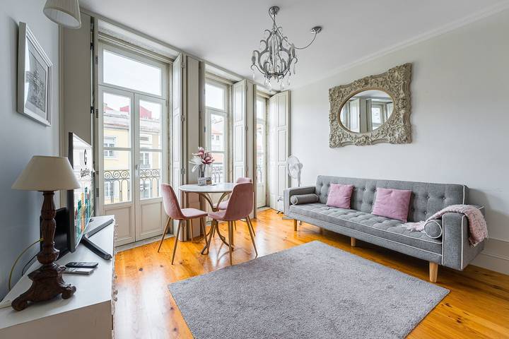 Vacation rental for 3 people in Porto