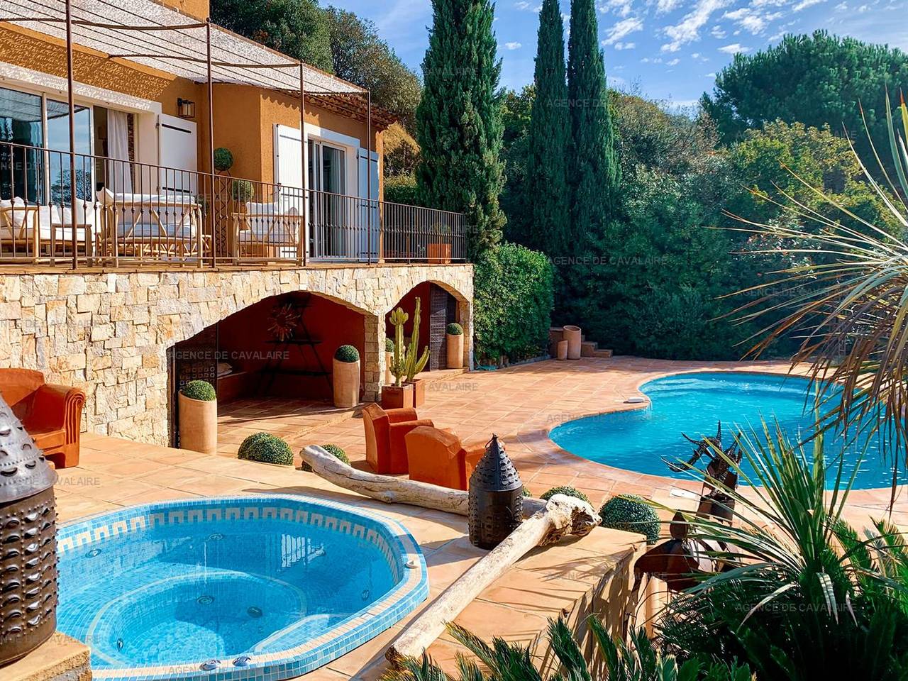 Villa mit Pool, Jacuzzi und Meerblick in Cavalaire in Cavalaire-sur-Mer, Mittelmeerküste (Frankreich)