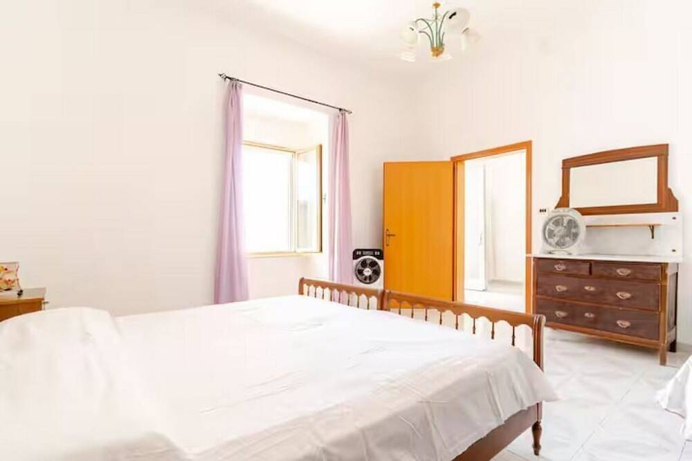 Ganze Wohnung, Apartment with 2 rooms near the sea, between Gallipoli and Torre San Giovanni in Capilungo, Golf von Tarent