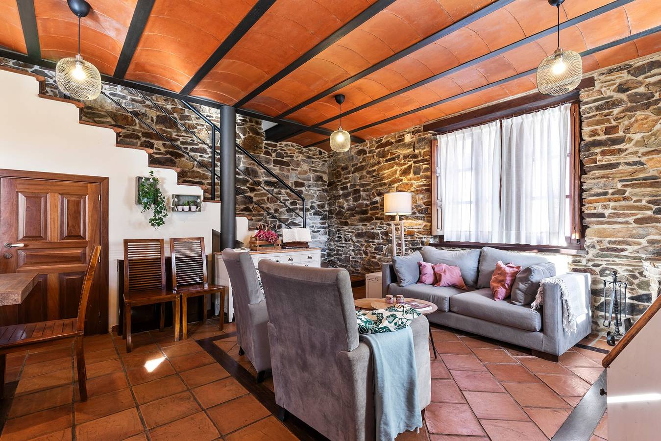 Landhaus 'Quintana' mit Bergblick, privater Terrasse und Wi-Fi in Pravia, Costa Verde (Spanien)