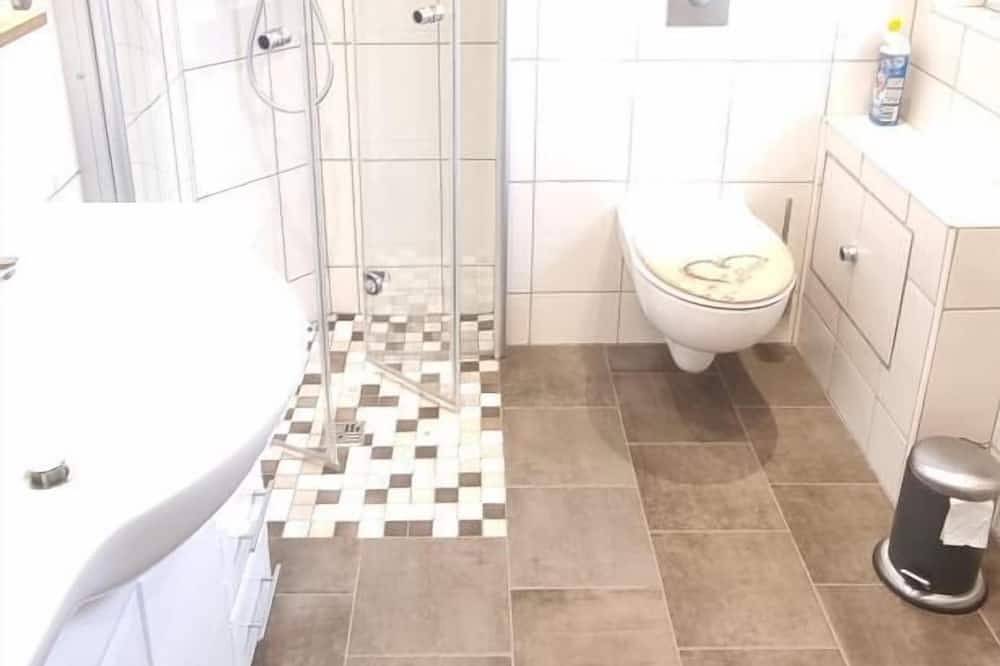 Ganze Wohnung, 3 Raum Ferienwohnung ( Doppelhaushälfte) in Büsum, Dithmarschen