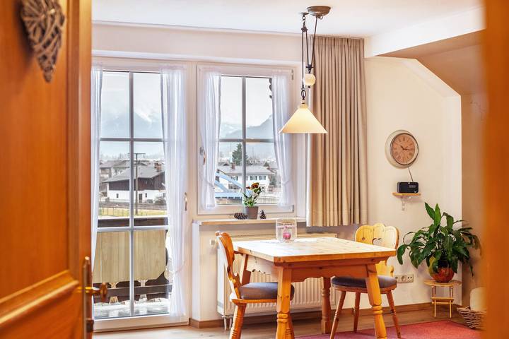 Ferienwohnung für 2 Personen, mit Balkon in Farchant - 4