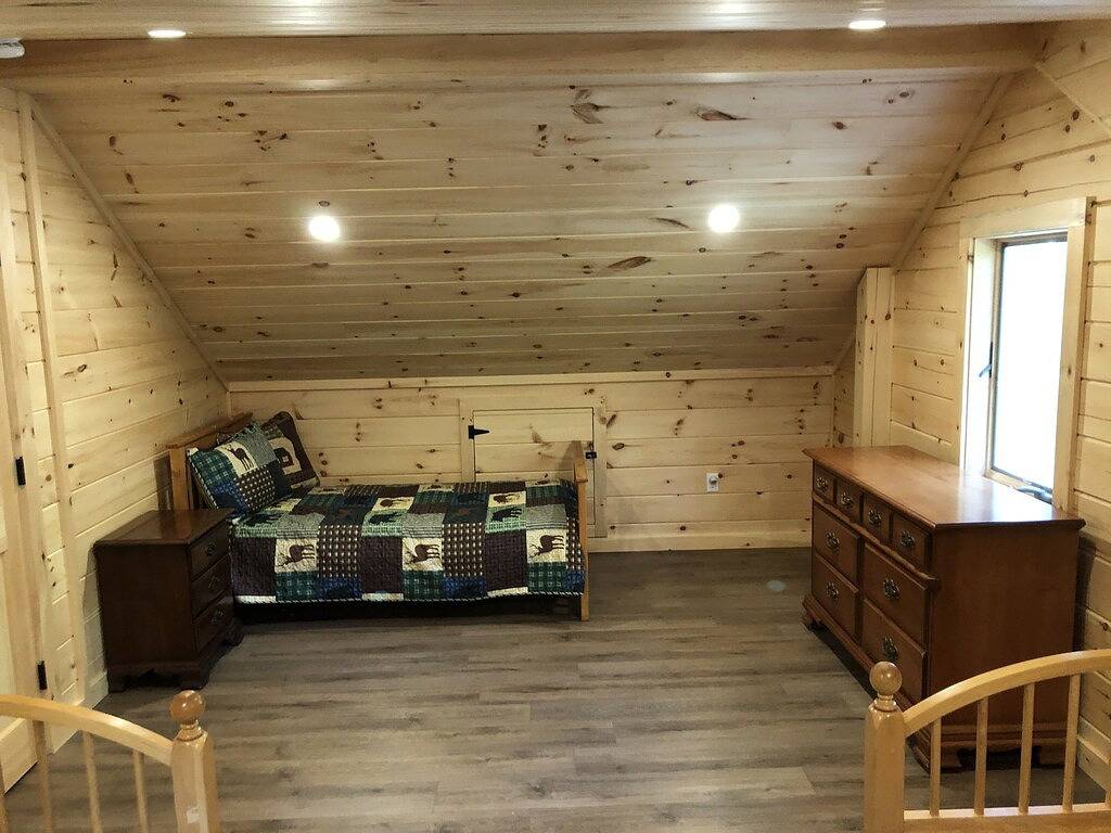 New log cabin in Coös County