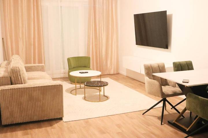 Gîte pour 5 personnes, avec Balcon et Vue à Montigny-lès-Cormeilles