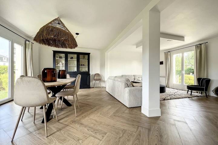 Location de vacances pour 6 personnes, avec terrasse et jardin à Hermanville-sur-Mer - 4