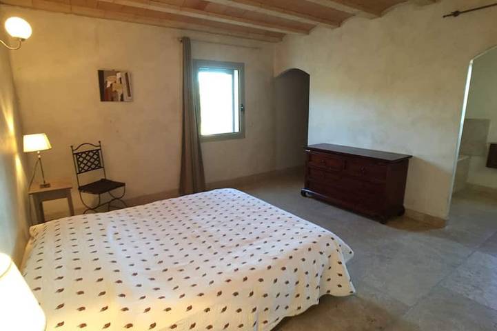 Location de vacances pour 9 personnes, avec jardin et sauna, animaux acceptés à Saint-Nazaire (Gard) - 3