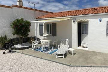 Location de vacances pour 3 personnes, avec jardin et terrasse à La Guérinière