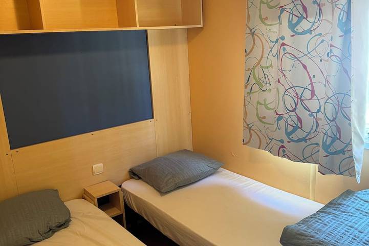 Mobil home pour 5 personnes à Saint-Fort-sur-Gironde - 2