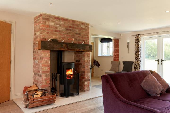 Sunshine Cottage in Derbyshire
