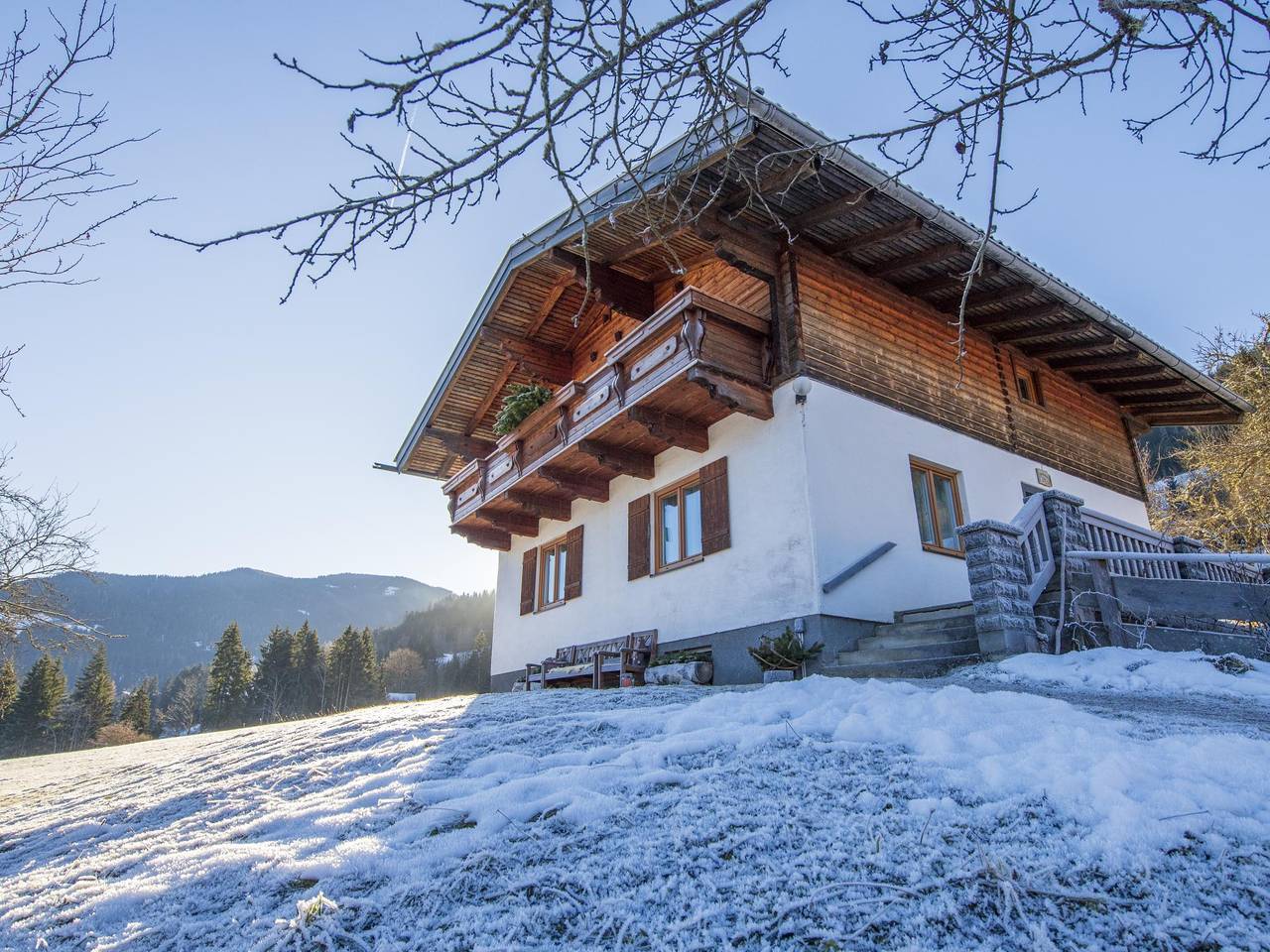 Holiday Home in the Salzburg Region with Views in Hüttau, Ski Amadé