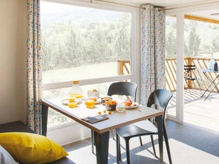 Camping pour 4 personnes dans Auvergne-Rhône-Alpes - 3