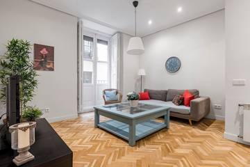 Apartamento para 4 Personas en Centro (Madrid), Madrid, Foto 1