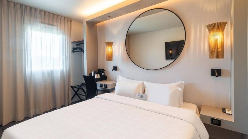 Hôtel pour 2 personnes, avec Terrasse à Ussac
