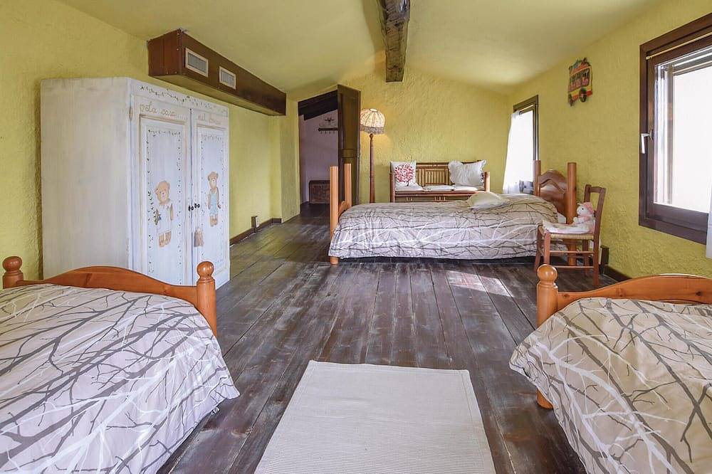 Wunderschönes Haus in Tarzo mit Sauna in Tarzo, Südliche Karnische Alpen