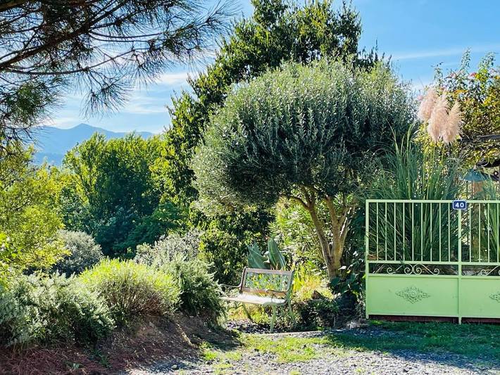 Location de vacances pour 2 personnes, avec terrasse et jardin, animaux acceptés à Vals-les-Bains - 2