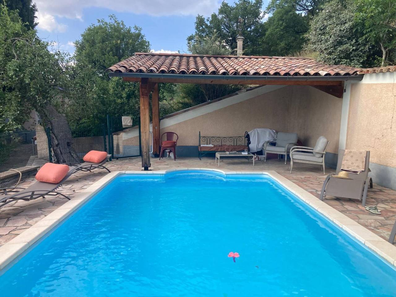 Casa cerca de Gargantas del Verdon, Francia in Digne-les-Bains, Alpes de Alta Provenza
